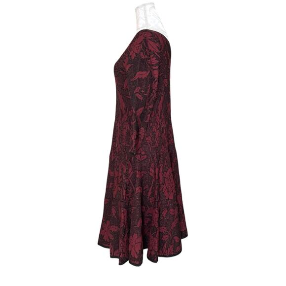 Peruvian Connection Metallic Wine Black floral dress Sz Medium Fit Flare V Neck - Picture 6 of 14